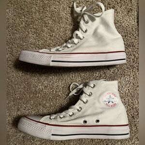 Perfect condition! Converse hightop Sz 6